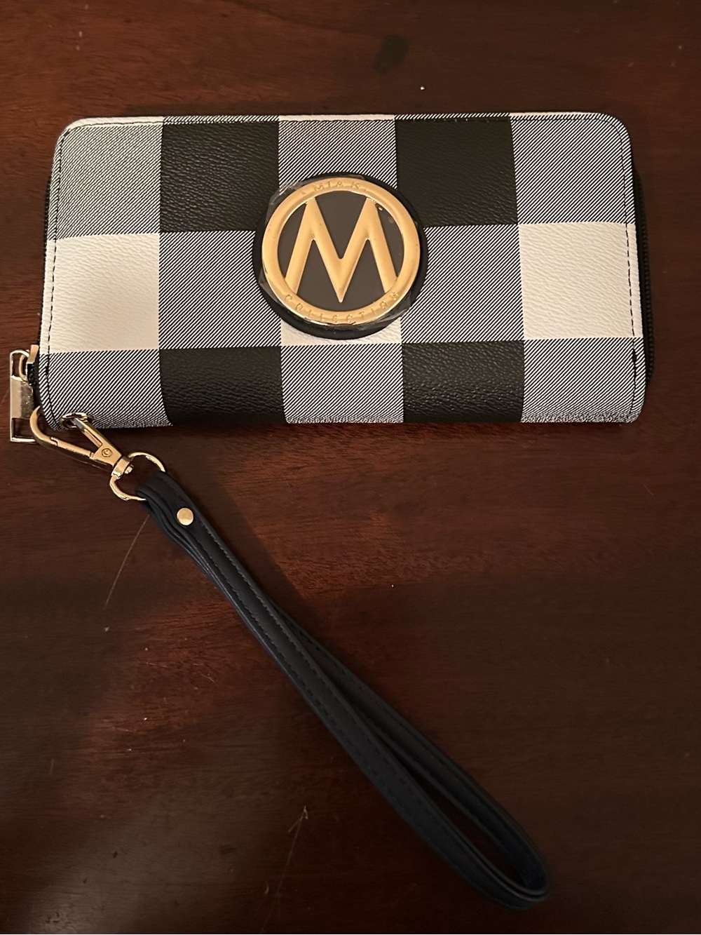 MKF Collection by MiaK Navy and White Plaid Wristlet Wallet NWT